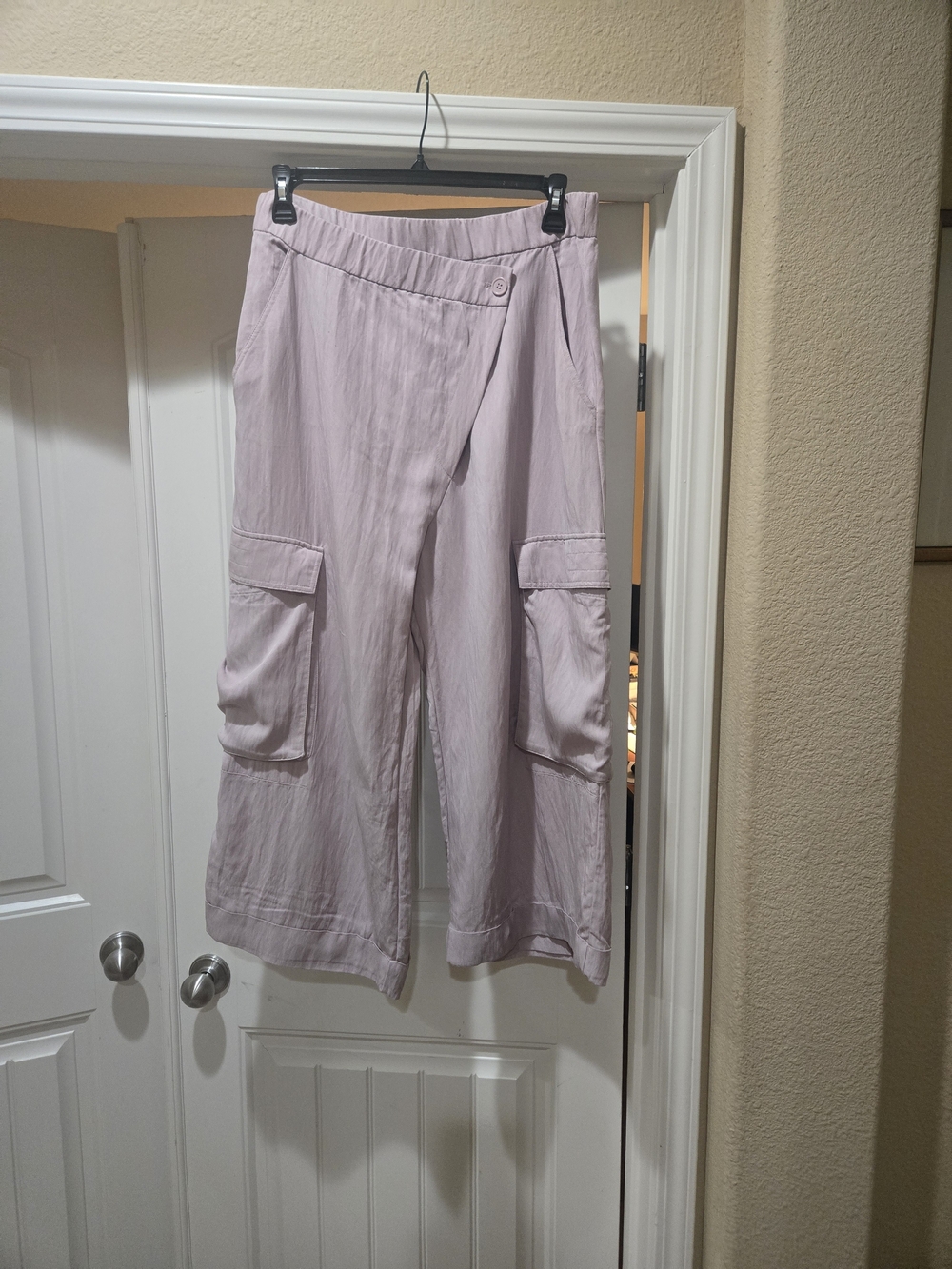 ZARA Wide-Leg Cargo Capri Pants in Light Lavender Size XXL